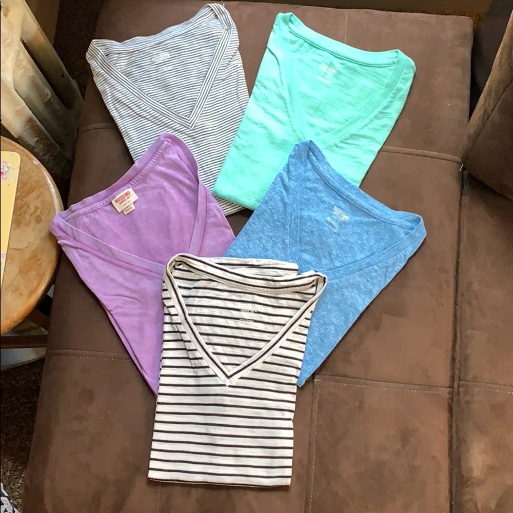 Mossimo V-Neck bundle